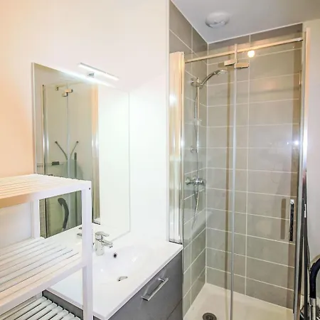 Cap Ocean-8 By Interhome